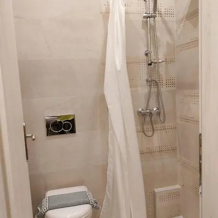 Marousos Central Guesthouse Apartment